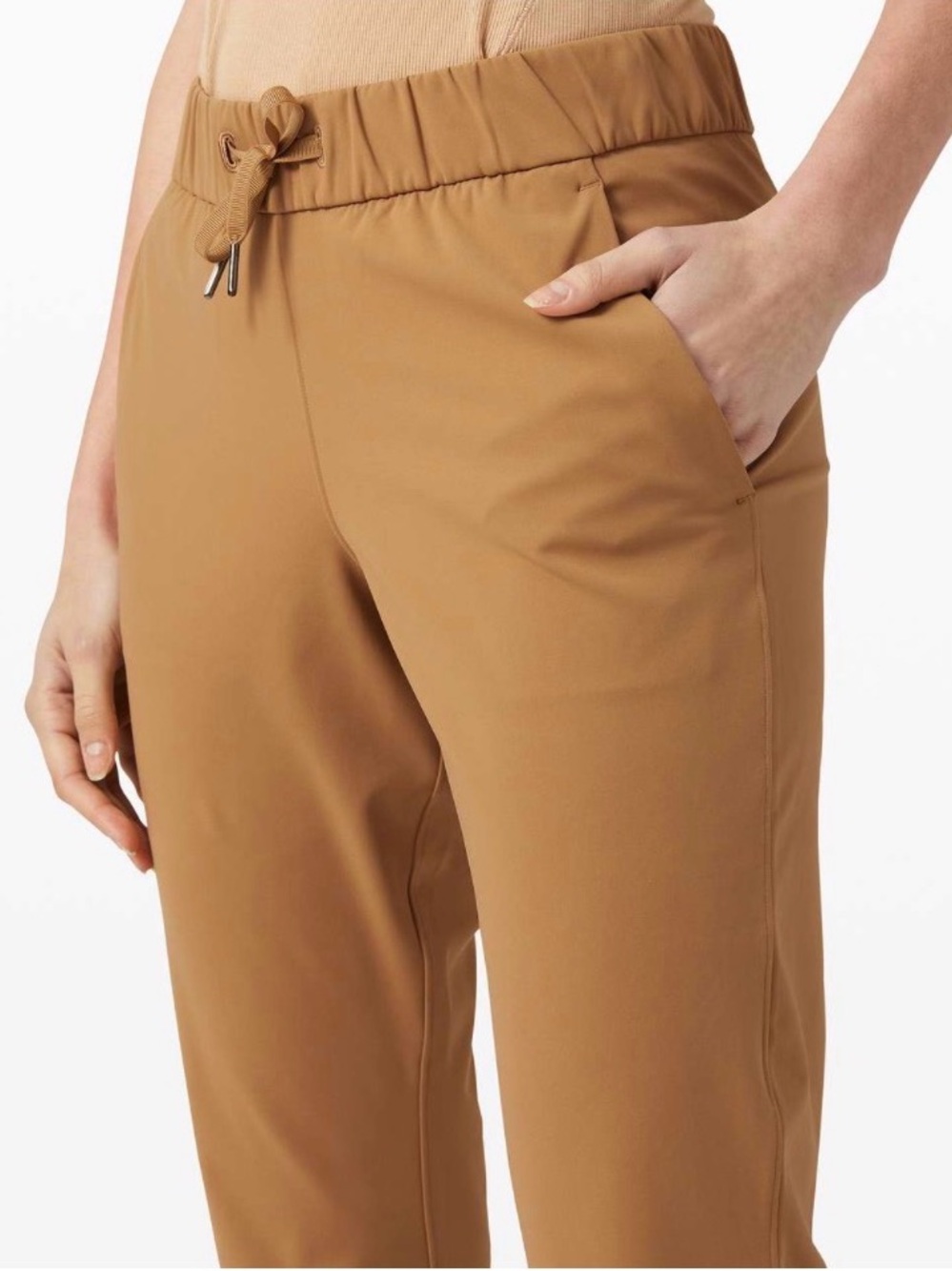 LULULEMON On The Fly 7/8 Pant *27"
Saddle Brown - Size 6 EUC - Picture 3 of 10